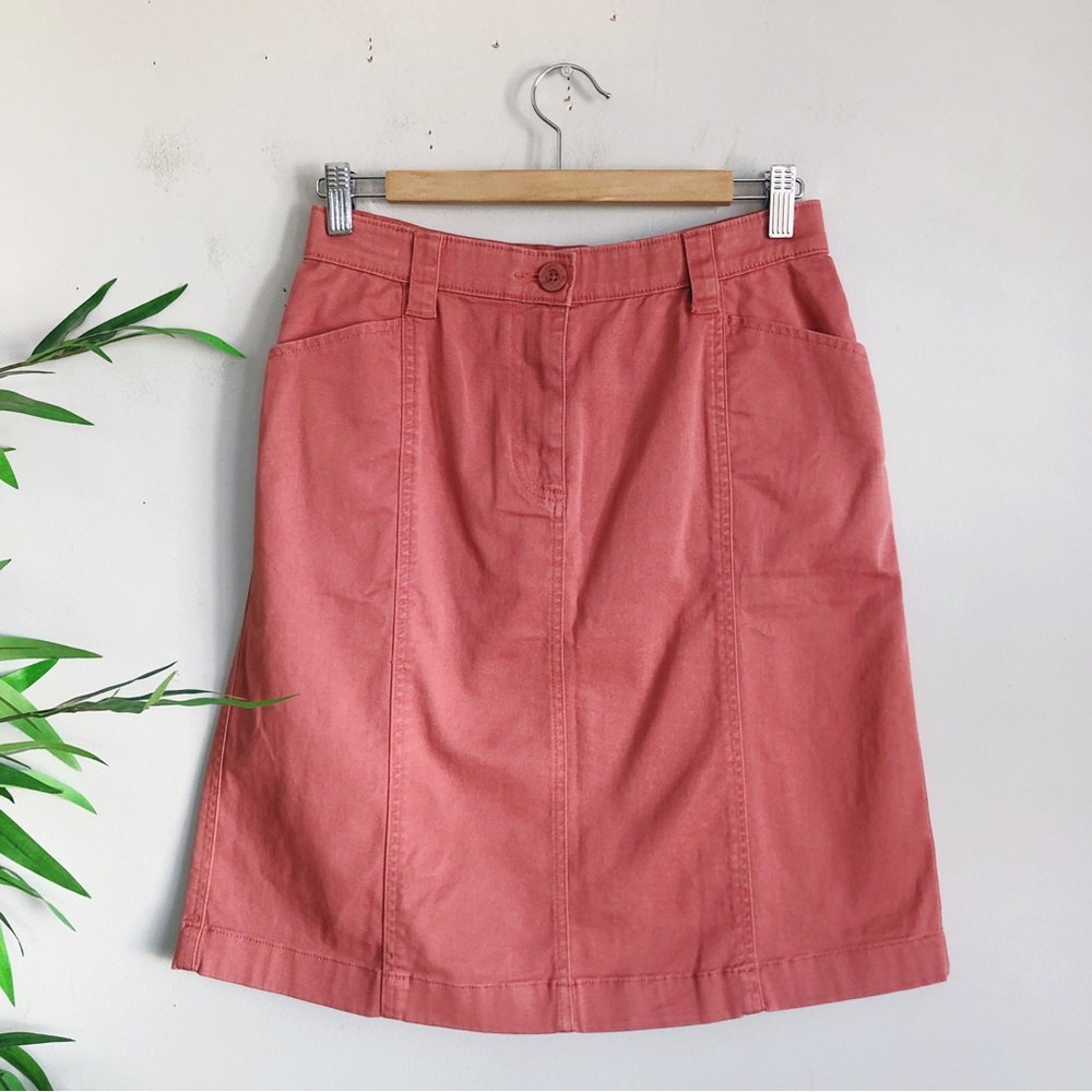 L.L. Bean Women's Classic Fit Skirt in Salmon Size 8
